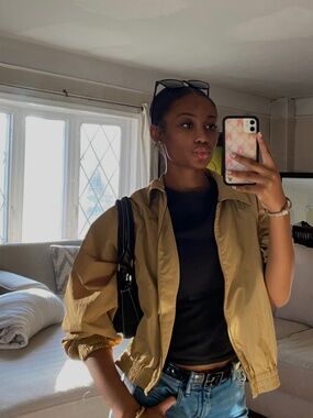 Meet your Posher, Seoul